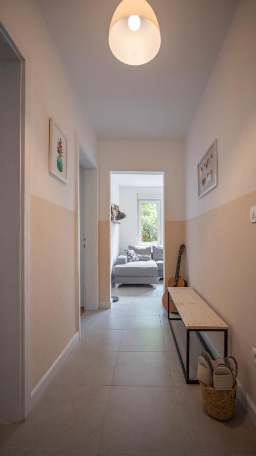 Cozy Apartment, 10 Minutes Walking Distance From The Old Town Kotor Exterior photo