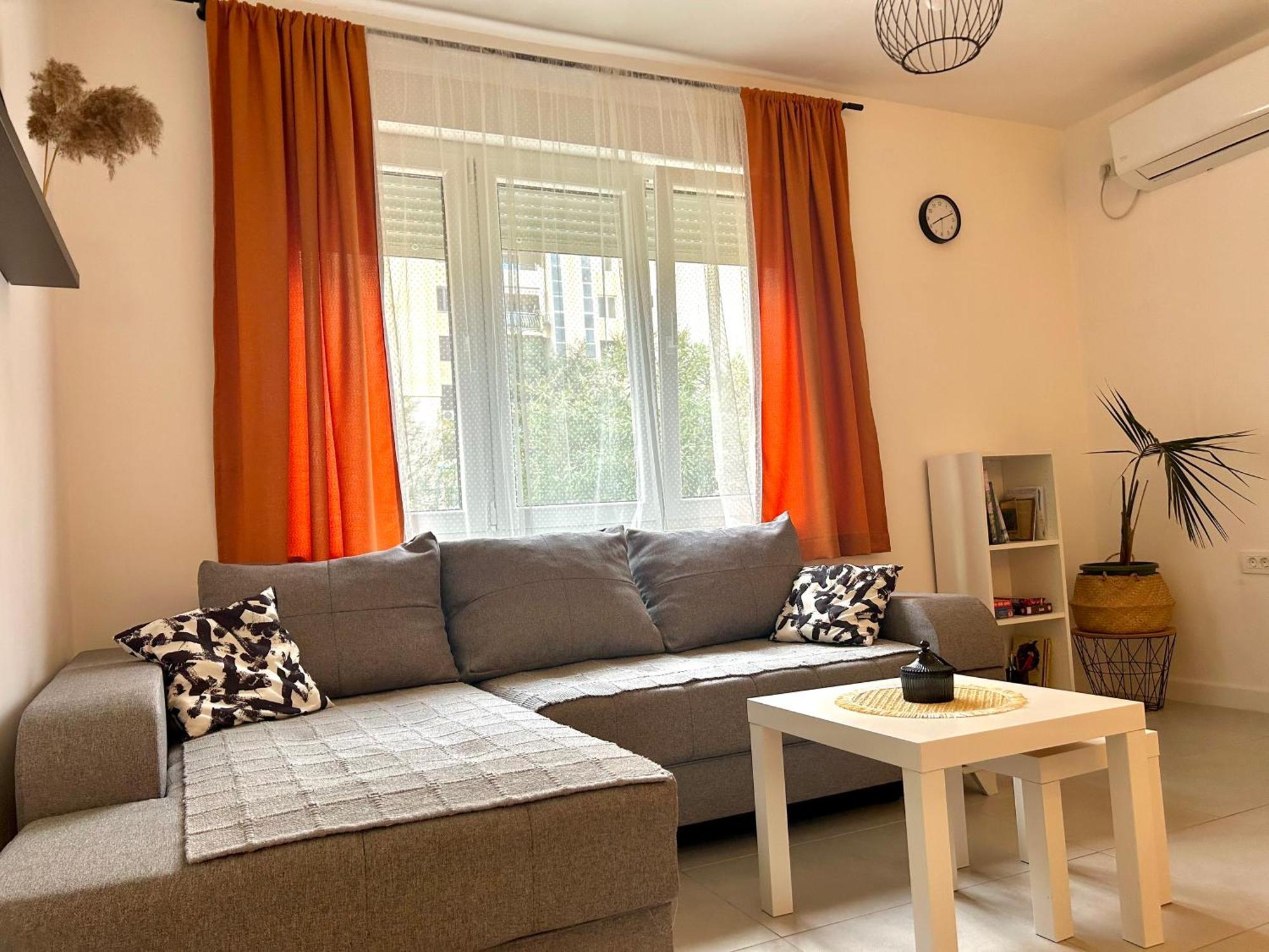 Cozy Apartment, 10 Minutes Walking Distance From The Old Town Kotor Exterior photo